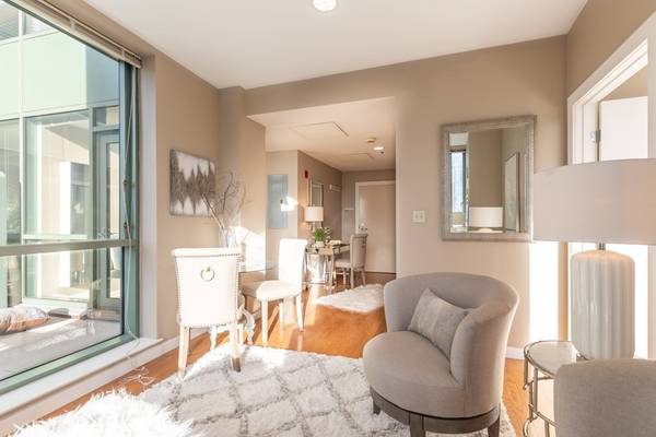 $2,600 / 1br - 680ft2 - Causeway St one bed one bath unit (Boston)63912517580290123