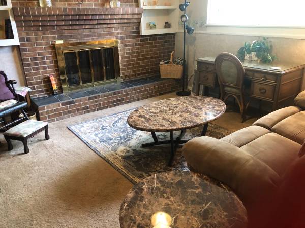 $750 / 1br - 900ft2 - Fully Furnished All Inclusive Efficiency (Central/North Colorado Springs)63686832602115121