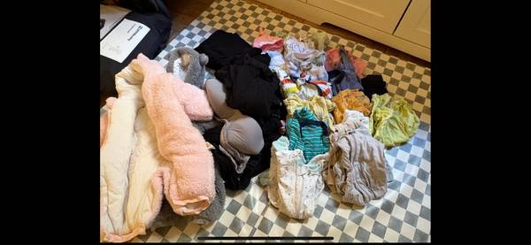 Maternity (size S) and Newborn + Size 0-3 items. 1