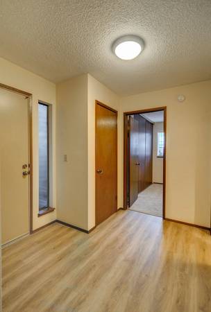$1,575 / 1br - 690ft2 - FIRST MONTH FREE! Nice 1 BR Unit in Quiet Community (Tukwila)63862176354561124