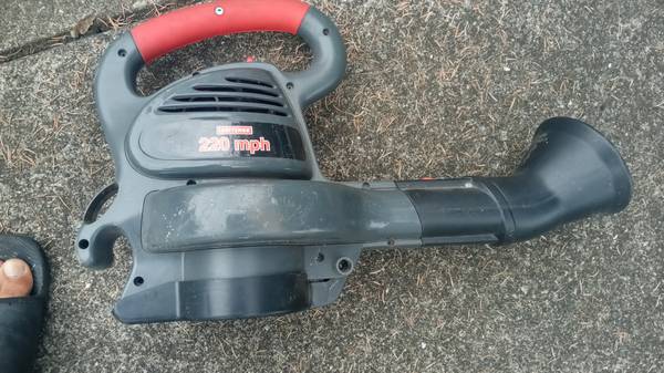 FOR SALE CRAFTSMAN BLOWER 1