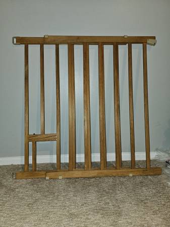 Baby / Pet Gate 1