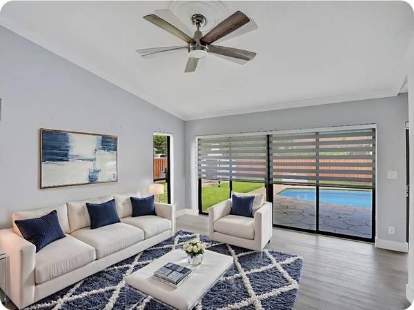 $635,000 / 3br - ██ 3/2 Pool home with a BRAND NEW ROOF. (Coral Springs)64049277533443124