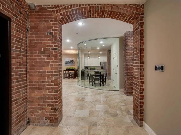 $2,030 / 1br - 630ft2 - Looking for that Mill vibe apartment?  Come check out Colony Mill!!! (222 west street)63931923800066123