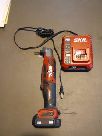 SKIL PWR CORE 12 Brushless 12V Right Angle Impact Driver 1