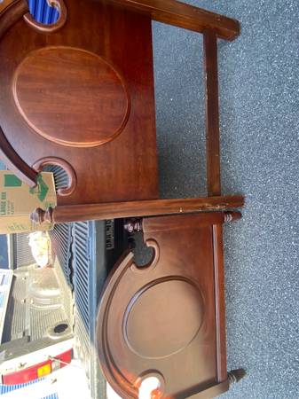 Vintage Twin Bed Headboard And Footboard - $60 (Dawsonville)63470456008961120