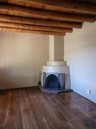 $1,750 / 2br - 1800ft2 - 2 Bedroom House Available For Rent63659815273345121