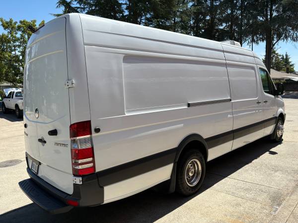 2012 Sprinter 3500 170''W.B.DIESEL 192K.MI.REEFER - Photo 7
