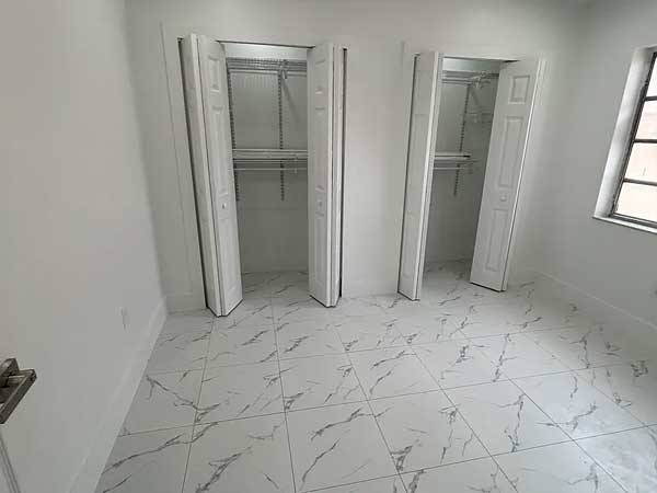 $1,050 / 2br - 🌸Fully Remodeled 2 Bed / 1 Bath Home🌸 (Miami, FL)63769617205505122