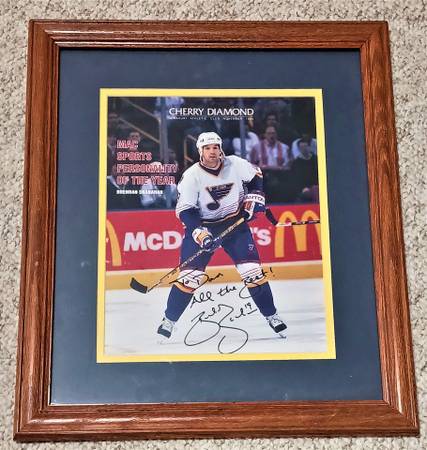 AUTOGRAPHED Brendan Shanahan MAC 1995 Sports Personality of the Year 1