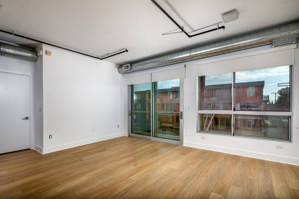 $2,372 / 519ft2 - Centro de negocios, armarios amplios / vestidores (Hollywood | Larchmont village)63863895233539123