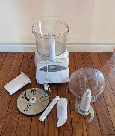 Black & Decker Food Processors / Magic Bullet Juice Bullet 1