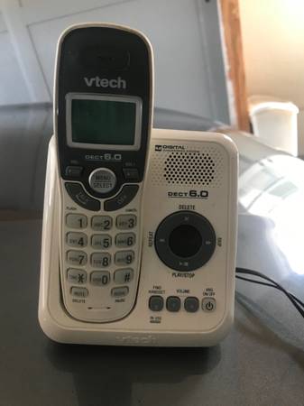 VTech Phone/Answer Machine 1