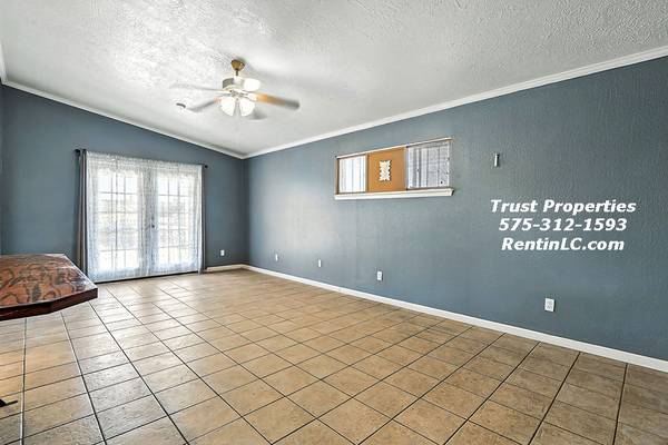 $209,500 / 3br - 1349ft2 - Investors and 1st Time Buyers L00K!! (Off Missouri)63867374251267124