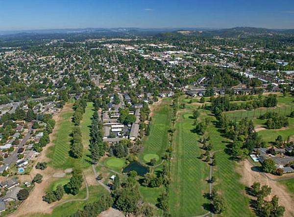 $1,650 / 2br - Área para pasear perros, mantenimiento en el lugar + apartamento de 1 habitación con interiores espaciosos (Gresham)63820882577795124