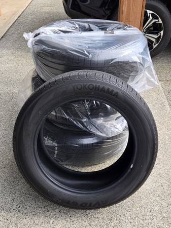 235/55R19 4本　ヨコハマ　AVID GT 2020年 Yokohama Avid GT All Season 235/55R19 101V Passenger Tire