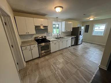 $1,000 / 3br - Gran casa de 3 habitaciones y 2 baños cerca de la línea del condado Marshall-Williamson (Chapel Hill, TN)63680156762625120