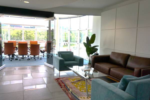$239 ¡Paquetes de Salas de Reuniones de Lujo! | Un Mes GRATIS (Green Hills)63904820553474123