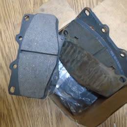 NEW disc brake pad set  CAMRY 1