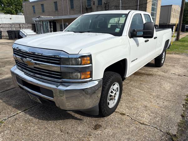 2015 Chevrolet Silverado 2500HD Camión de trabajo, Cabina Doble, Caja Larga, 2WD - $14.995 (Metairie, LA)63439081288321123