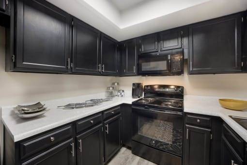 $1,595 / 2br - 970ft2 - Dog Park, Patio/Balcony, Efficient Appliances (2880 Woodland Hills Dr, Colorado Springs, CO)63658112540035124