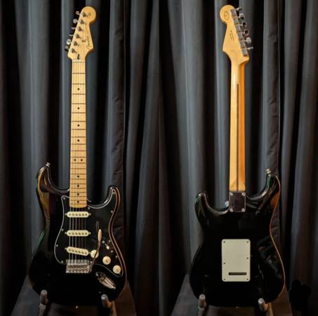 2016 Fender Stratocaster FSR 1