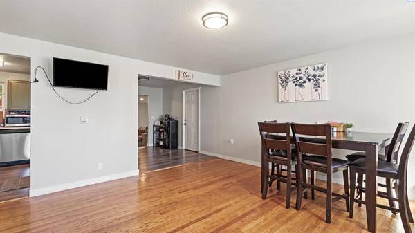$355,000 / 3br - 1604ft2 - Renovated Home for Sale - NOT RENT / 6958 W Agate St. (Pasco)63657226314243122