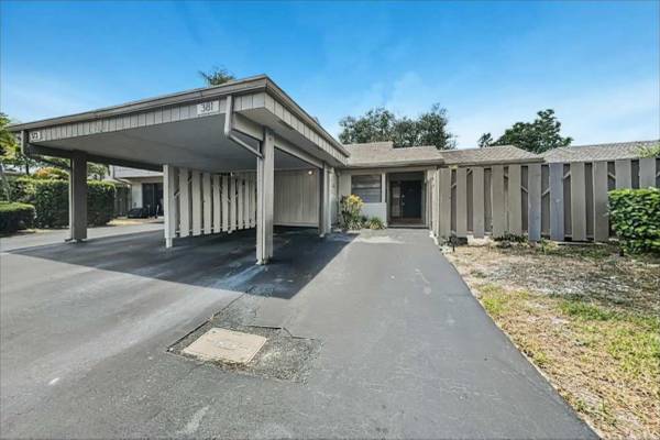 Charming 2bed 2bath 1