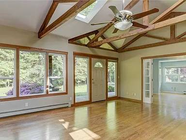 $900 / 3br - 600ft2 - Excelente oportunidad para una o dos habitaciones en encantadora casa. (Olympia)63874304819969122