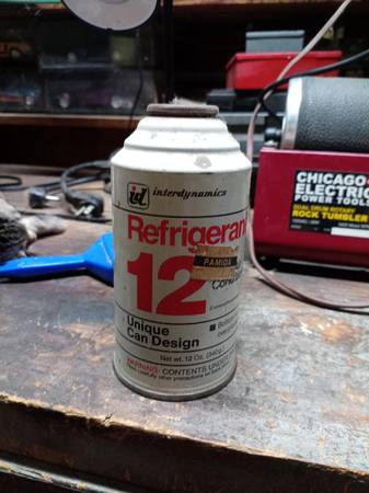 R12 refringent 12 oz can 1