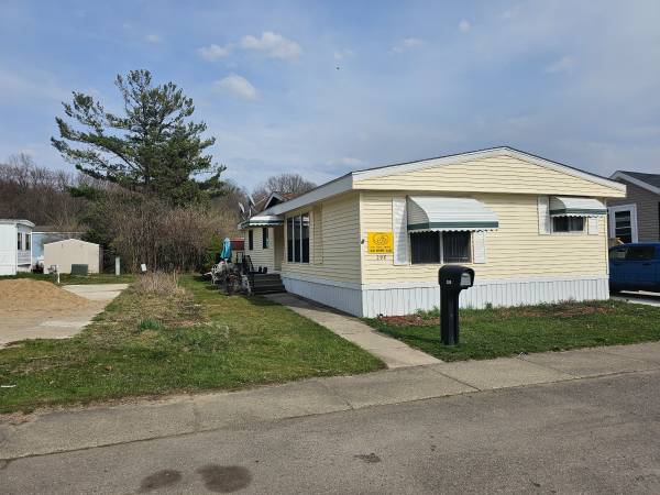 $45,900 / 3br - 1152ft2 - 55+ Community - 3 Bed, 2 Bath – 1152 Sq Ft (Canton)64018940925058120