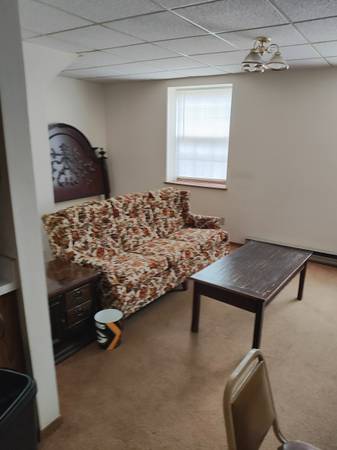 $715 / 1br - Furnished (sublet) apt - Available in Sept (Sheboygan, near Southside beach)63813311895427120