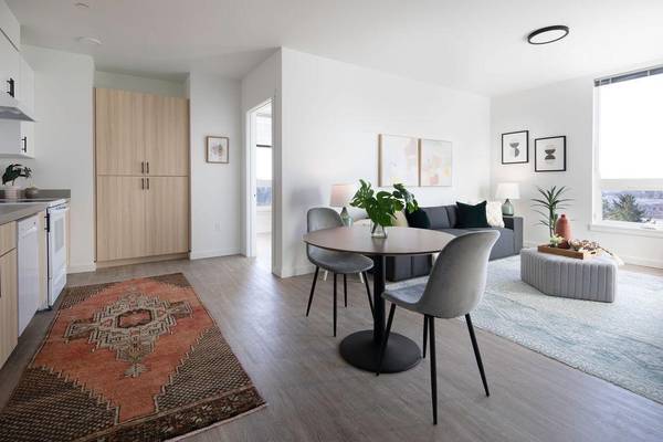 $1,614 / 2br - 803ft2 - Unidades con mascotas permitidas en Viewfinder - ¡Asequibles y modernas! Solicita ahora! (Tigard)63831607548673120