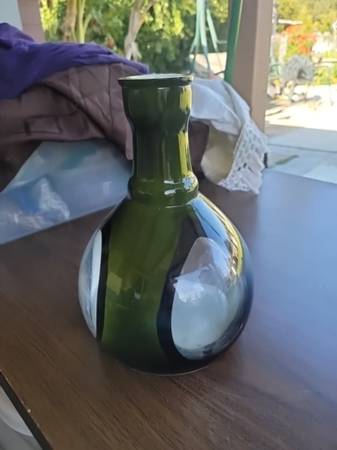 Large Dome Predator Vase (Sahara Hookah) 1