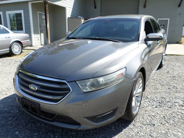 2013 FORD TAURUS LIMITED 1