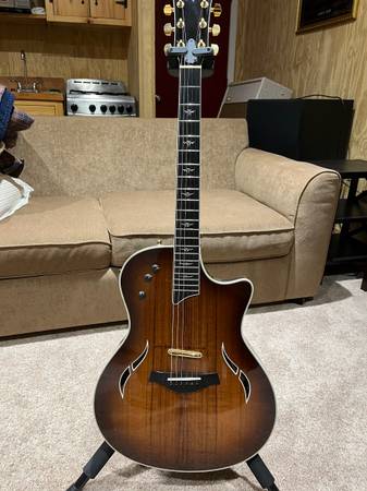 2010 Taylor T5-C2 Koa 1