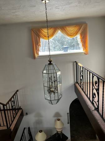 Leaded brass entry chandler 1