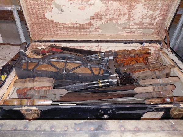 Large Hand Saw Collection 1