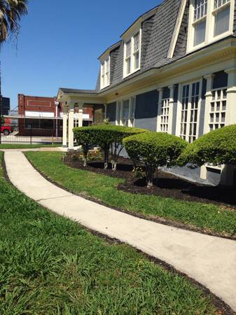 $650 / 1br - 500ft2 - Comfortable furnished room w/Utilities Included (Beaumont)64036371791362123
