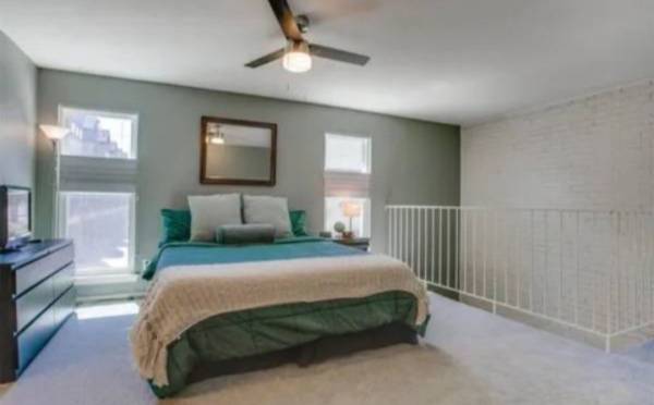 $1,100 / 740ft2 - *** Move in October 1st for $1600.00 Total Move in: Furnished with utilities *** (Dallas)63867601880065121