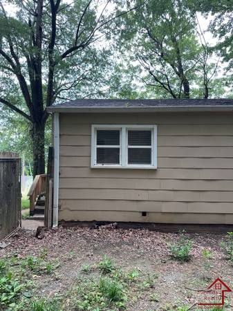 $1,175 / 3br - 858ft2 - Best Value Charming Home (Rossville)63993221298818124