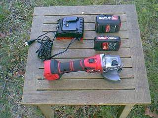 Brushless Cordless Grinder Kit 1