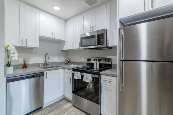 $2,100 / 1br - 480ft2 - 1/hab 1/ba, Instalaciones de lavandería en el lugar, Comunidad cerrada (hayward / castro valley)63851966914307120