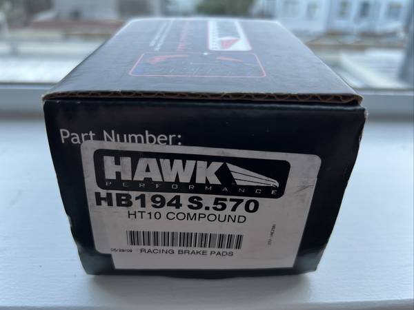 Hawk Audi TT 2001 02 03 04 05 06 Brake Pads Front HT-10 Performance Race HB194 S 1