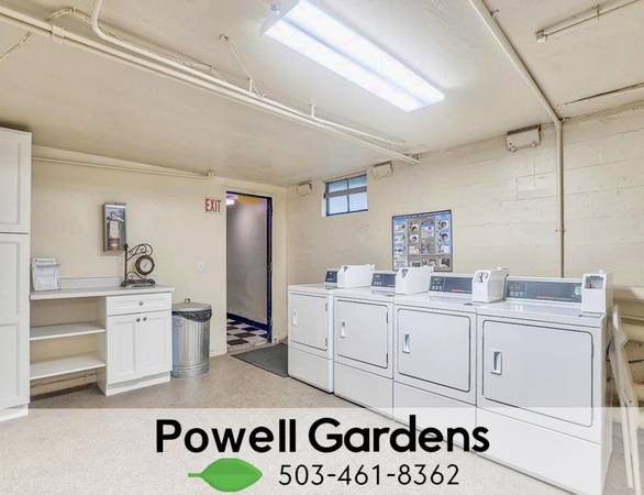 $1,350 / 1br - SPECIAL - $300 OFF + Near 6 Grocery Stores, 3+ Theaters & More (Hawthorne District)63870109341441120