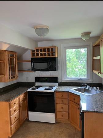 $1,900 / 1hab - 550ft2 - CENTRAL STREET (FRAMINGHAM)63856339883907122