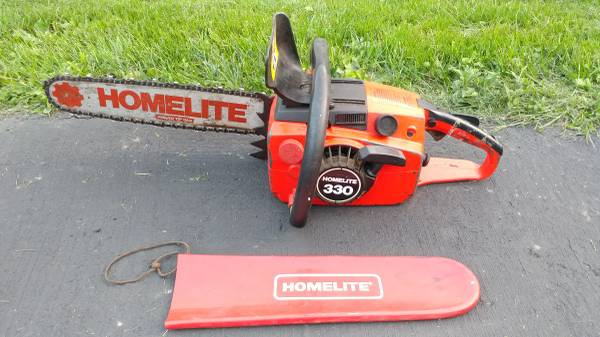 HOMELITE 330 CHAINSAW 1