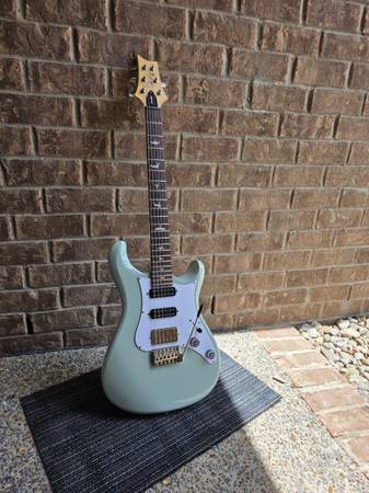 PRS SE Studio Like new 1