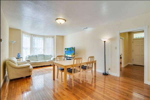 $1,050 / 4br - 170ft2 - Private Room in Classic Victorian Home – Near SJSU – $1,050/month (san jose downtown)63933767657603123