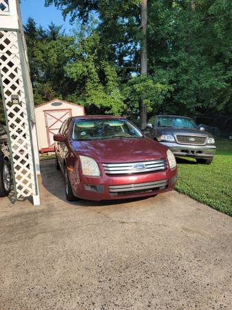 2006 Ford fusion SE - $2,350 (Gastonia)63617438057347121